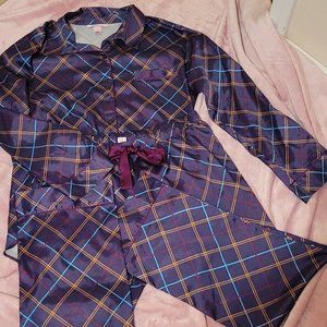 Victoria's Secret Medium Long Sleeve/Pant (feels like sexy satin) Pajama Set